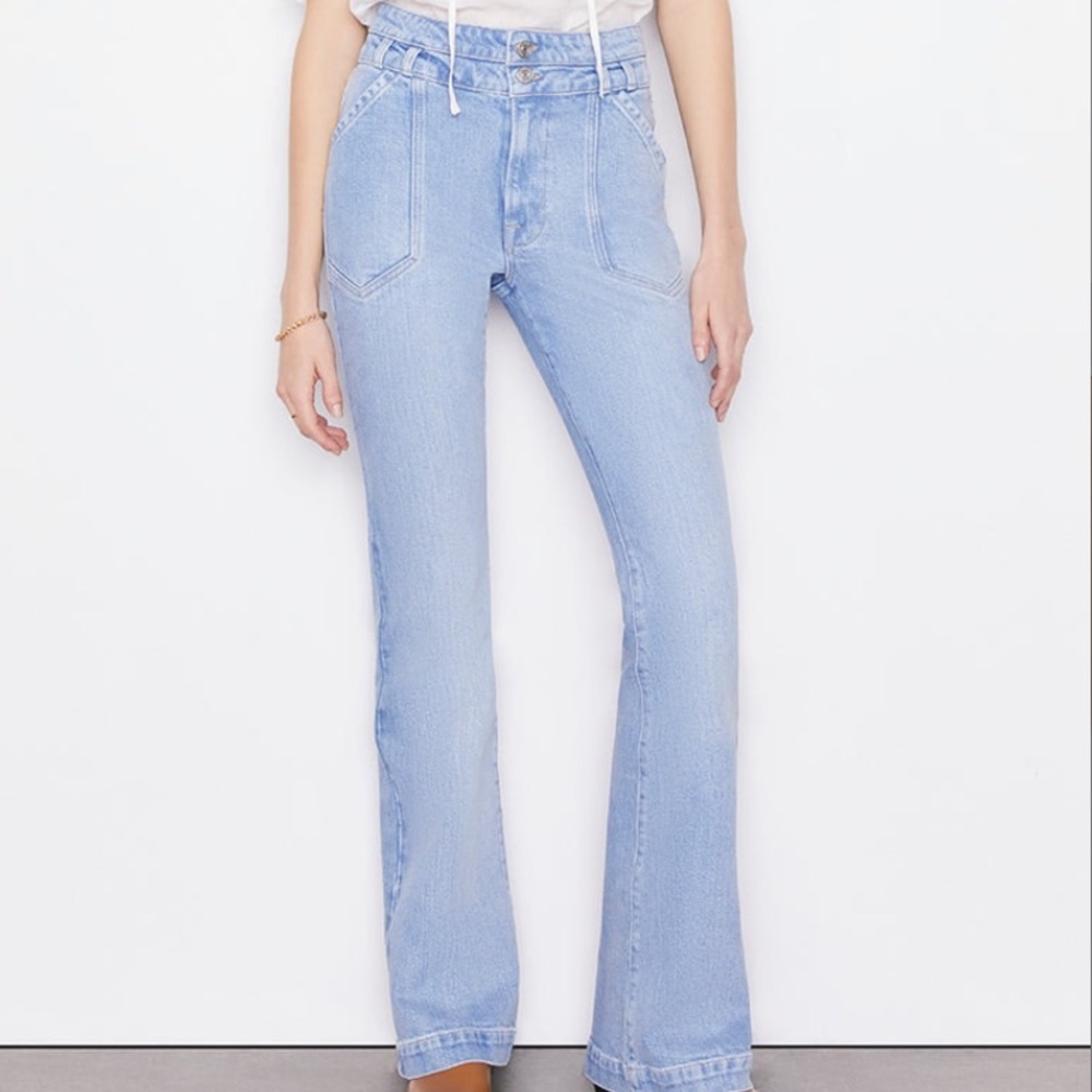FRAME Flare Jeans